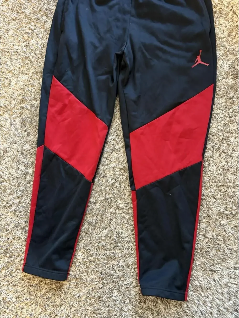 Jordan Men's Black Red 23 Alpha Therma Fleece Pants BV1313-010 Size Large